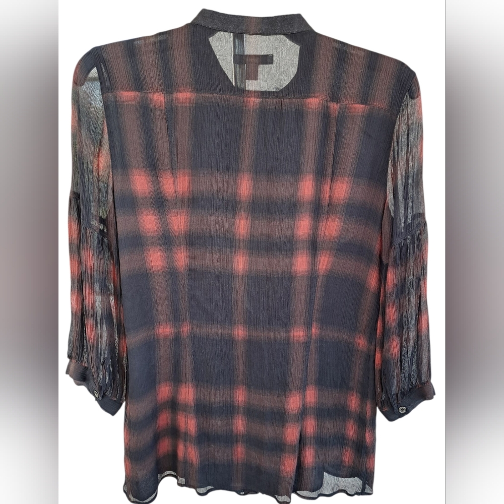 Burberry Black and Red Women's Blouse - Picture 3 of 9